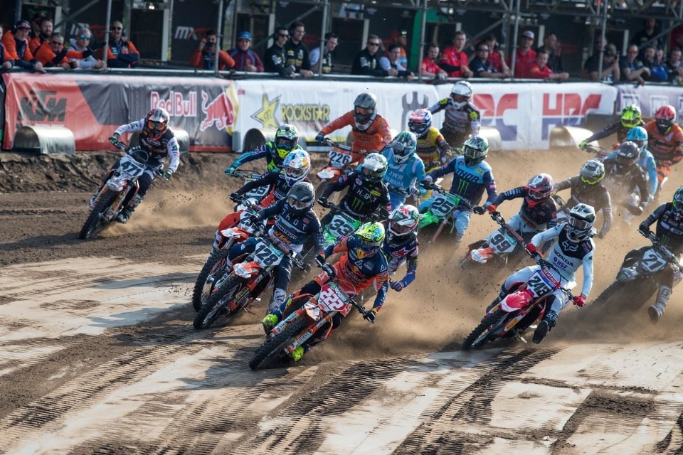 Mondiale MXGP, Cairoli e Prado imperiali in Olanda